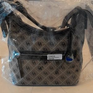 Dooney& Bourke small stretch slouch bag